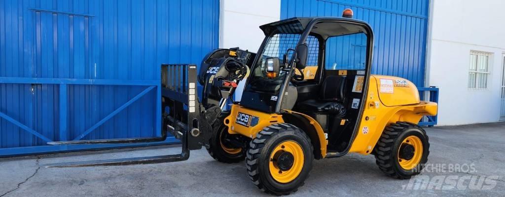 JCB 520-40 Telescopic Handlers