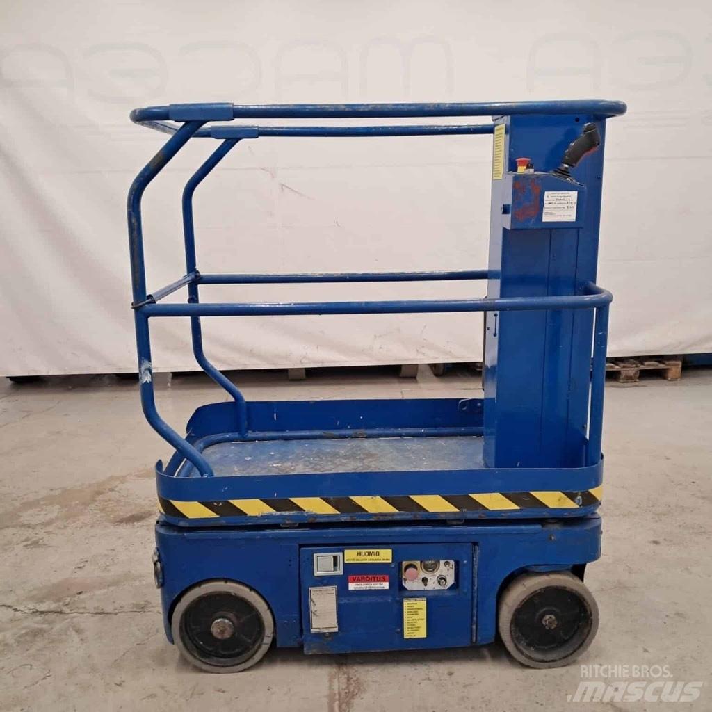 UpRight TM12 Scissor Lifts
