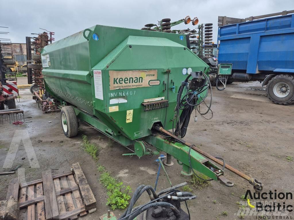 Keenan Klassik 115 Mixer feeders