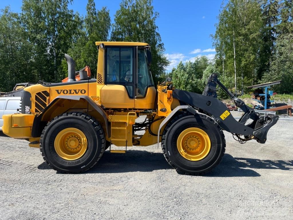 Volvo L 90 F Wheel Loaders