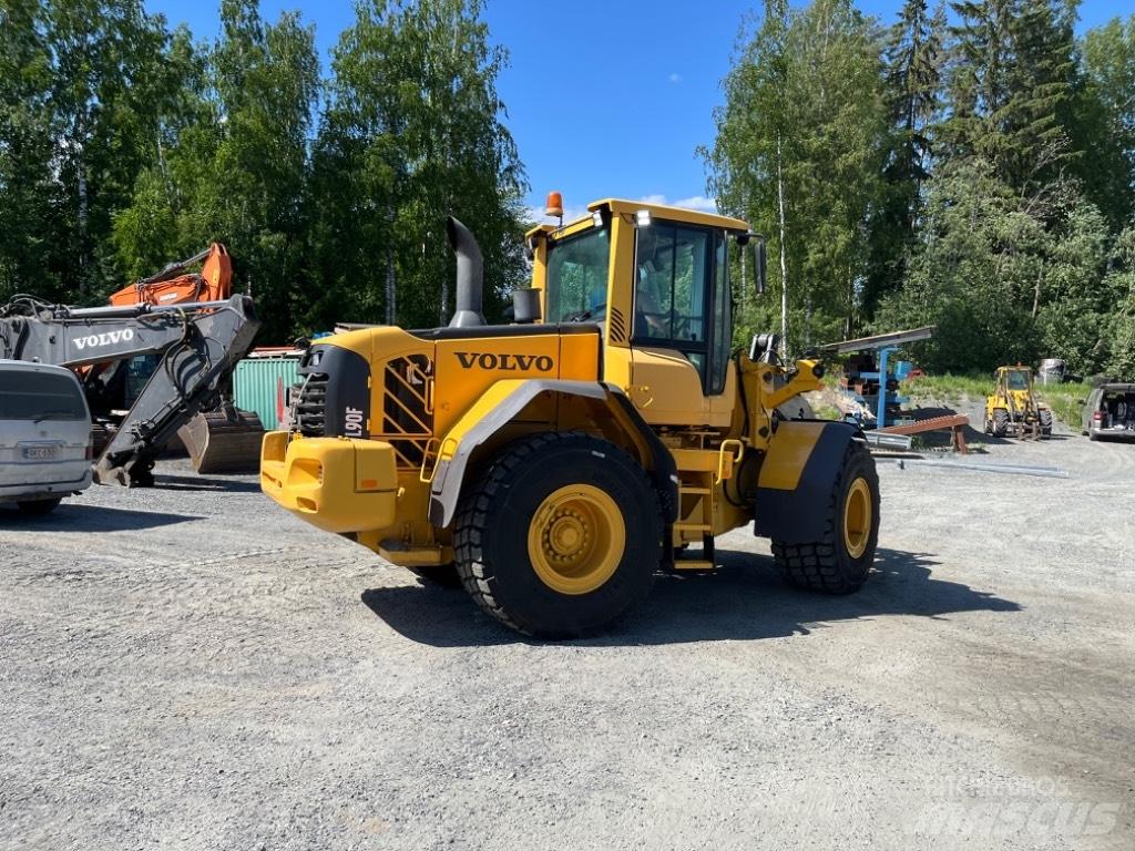 Volvo L 90 F Wheel Loaders