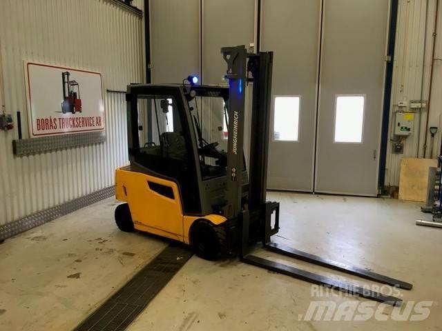 Jungheinrich EFG 320 Electric Forklifts