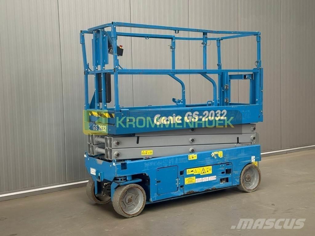 Genie GS 2032 Scissor Lifts