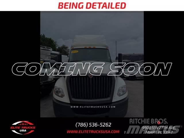 International LT Conventional Trucks / Tractor Trucks