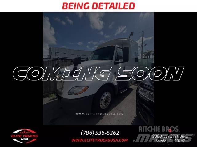 International LT Conventional Trucks / Tractor Trucks