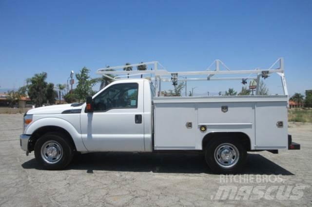Ford F250 Tow Trucks / Wreckers