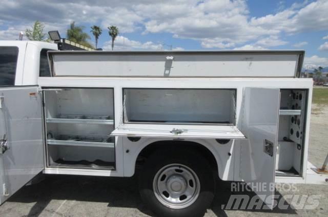 Ford F350 Tow Trucks / Wreckers