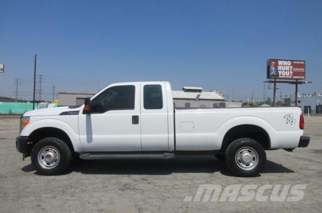 Ford F350 Tow Trucks / Wreckers