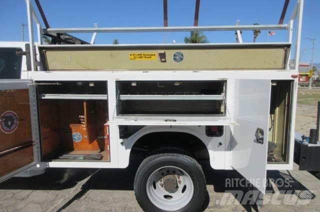 Ford F450 Tow Trucks / Wreckers