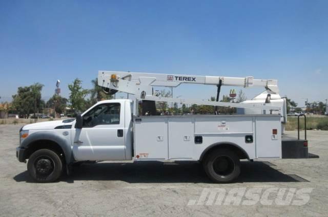 Ford F450 Tow Trucks / Wreckers