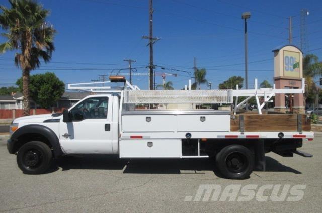Ford F550 Tow Trucks / Wreckers