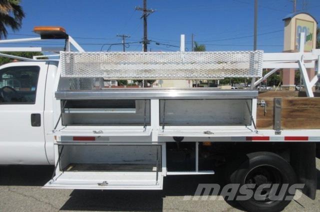 Ford F550 Tow Trucks / Wreckers