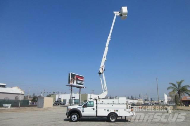 Ford F550 Tow Trucks / Wreckers