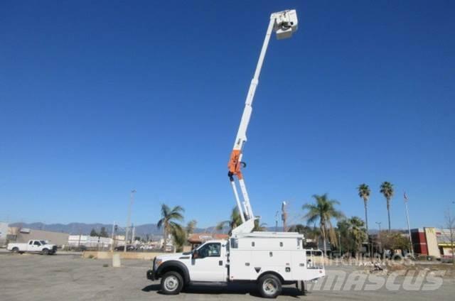 Ford F550 Tow Trucks / Wreckers