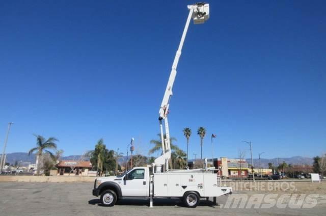 Ford F550 Tow Trucks / Wreckers