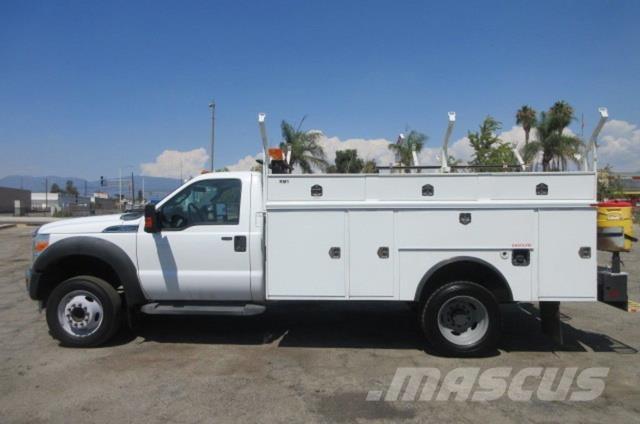 Ford F550 Tow Trucks / Wreckers