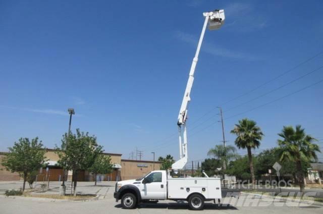 Ford F550 Tow Trucks / Wreckers