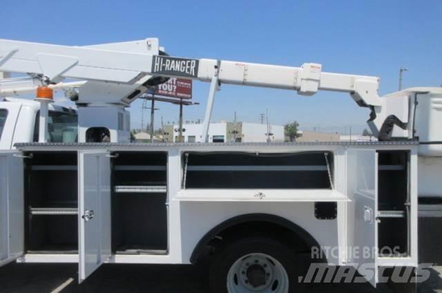 Ford F550 Tow Trucks / Wreckers