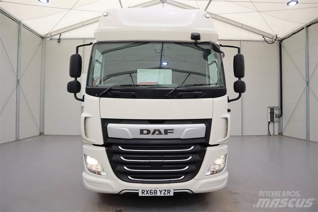 DAF CF450 Conventional Trucks / Tractor Trucks