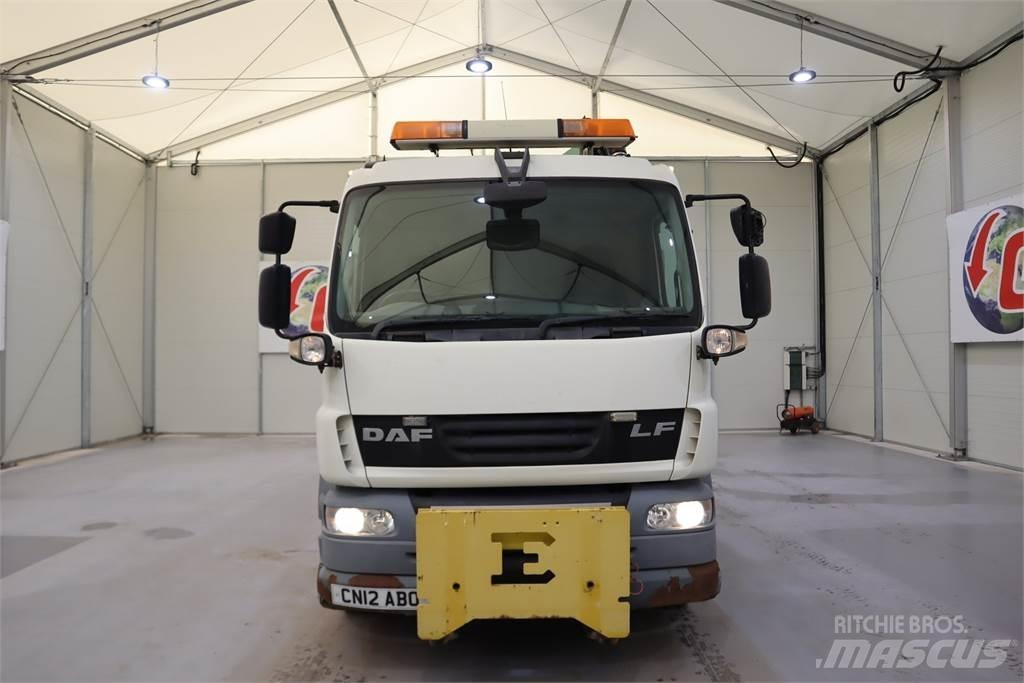 DAF LF 55.250 GULLY SUCKER Other