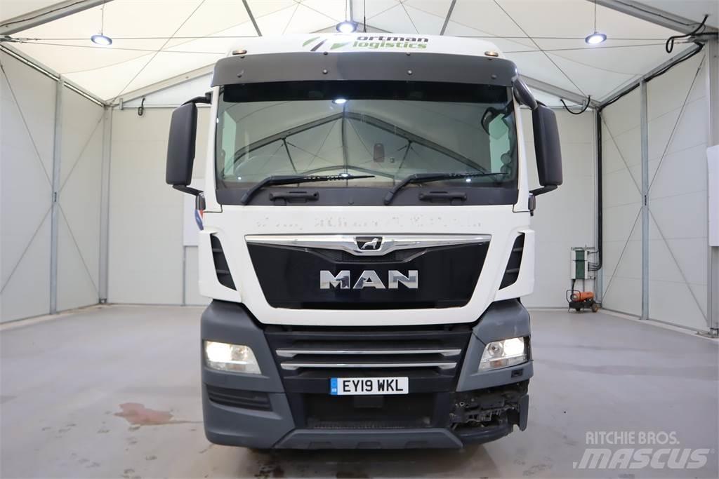 MAN TGX 26.460 Conventional Trucks / Tractor Trucks