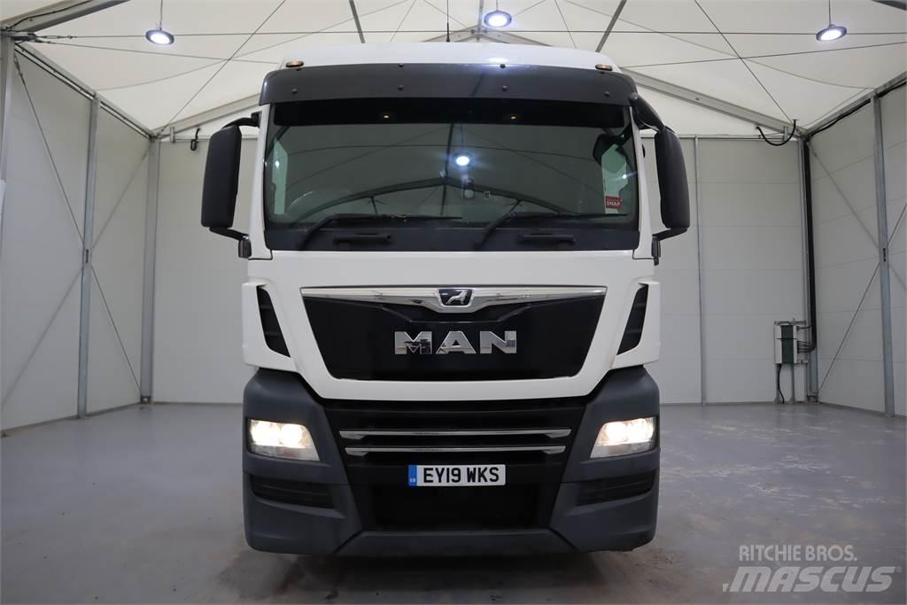 MAN TGX 26.460 Conventional Trucks / Tractor Trucks