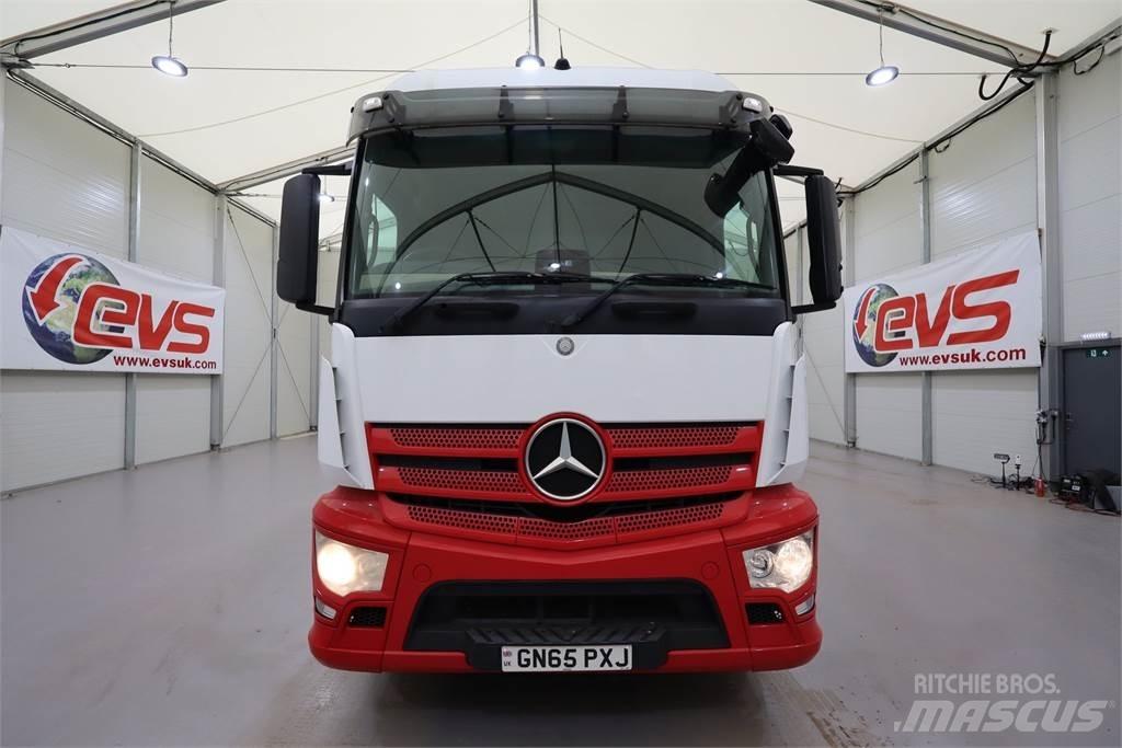 Mercedes-Benz Actros 1824 Curtain Side Trucks