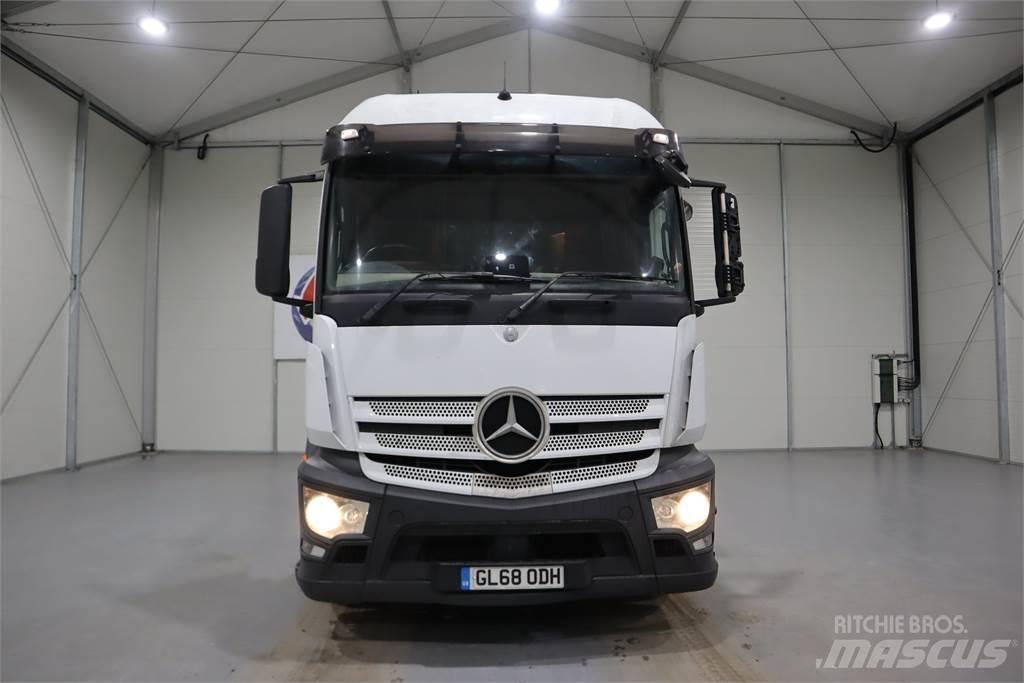Mercedes-Benz ACTROS 1840 Conventional Trucks / Tractor Trucks
