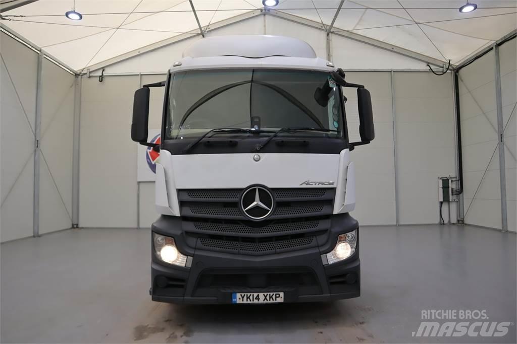 Mercedes-Benz ACTROS 1840 Conventional Trucks / Tractor Trucks