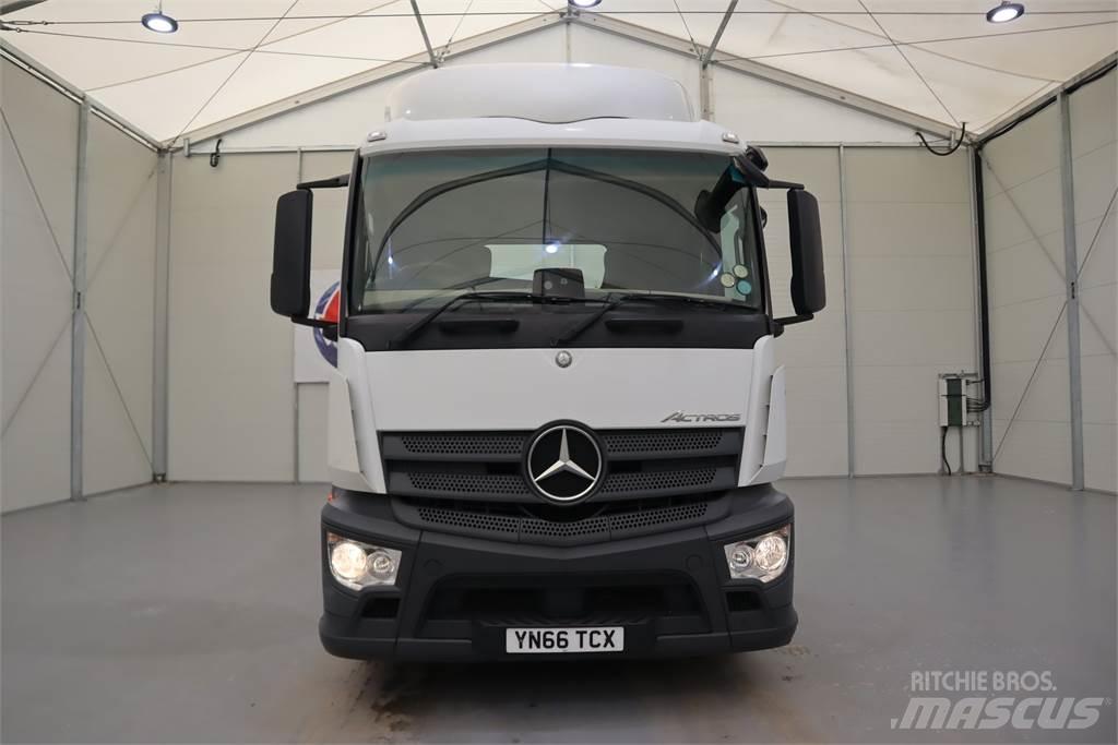 Mercedes-Benz ACTROS 1840 Conventional Trucks / Tractor Trucks