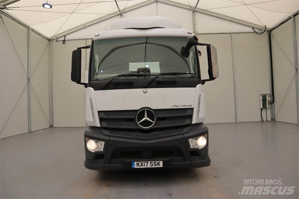 Mercedes-Benz ACTROS 1840 Conventional Trucks / Tractor Trucks