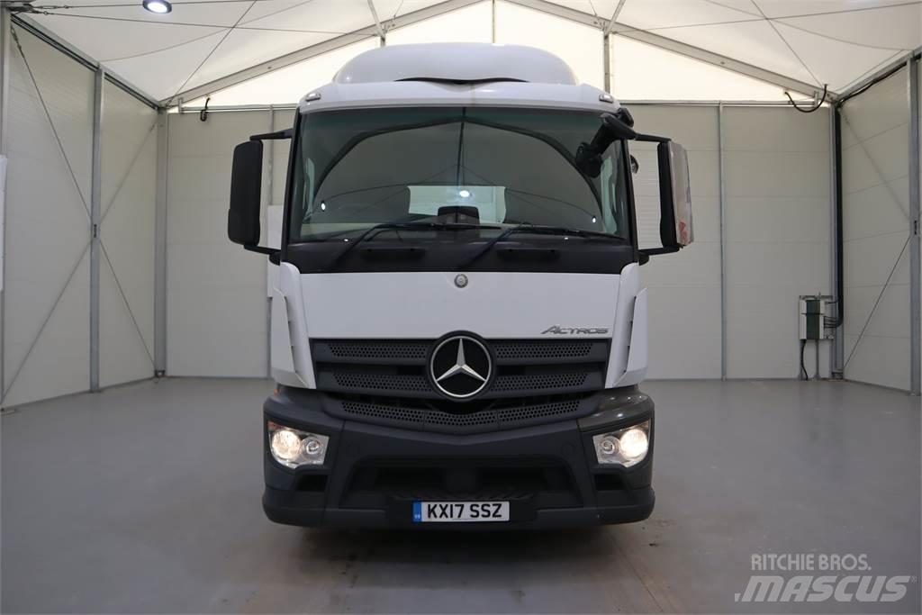Mercedes-Benz ACTROS 1840 Conventional Trucks / Tractor Trucks