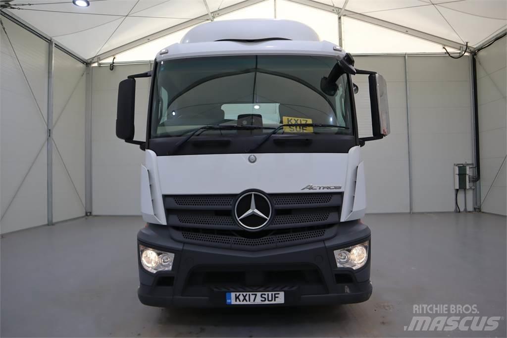 Mercedes-Benz ACTROS 1840 Conventional Trucks / Tractor Trucks