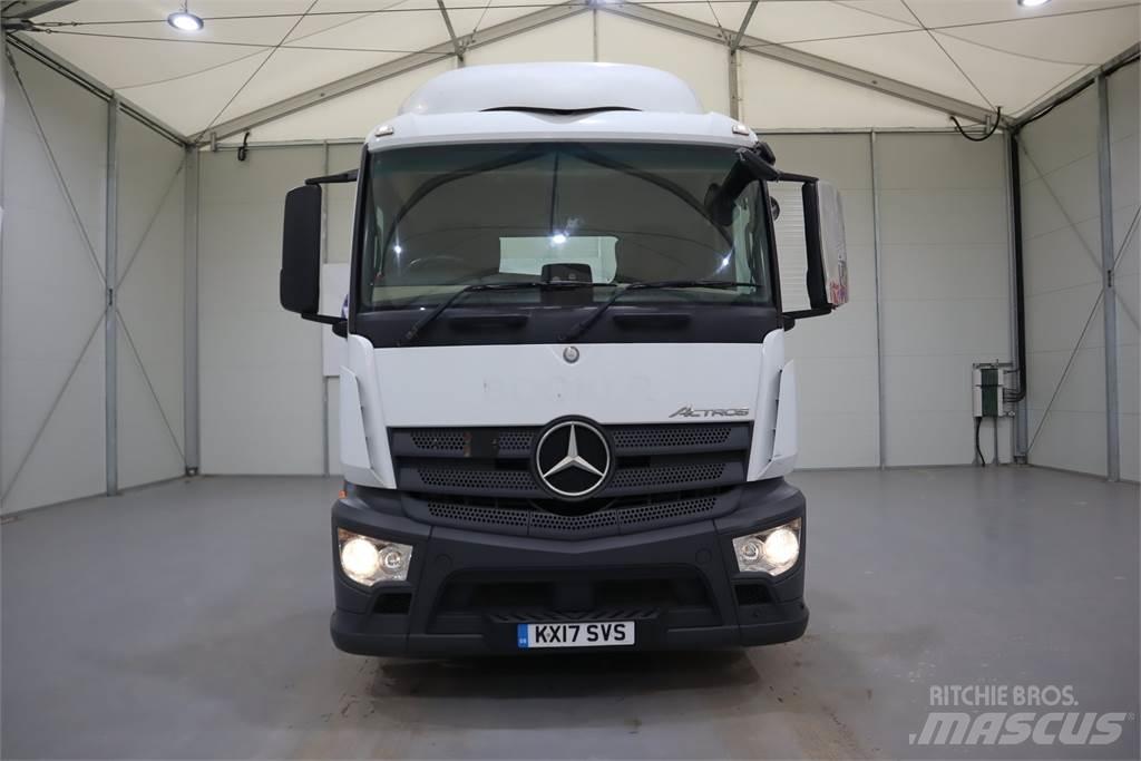 Mercedes-Benz ACTROS 1840 Conventional Trucks / Tractor Trucks