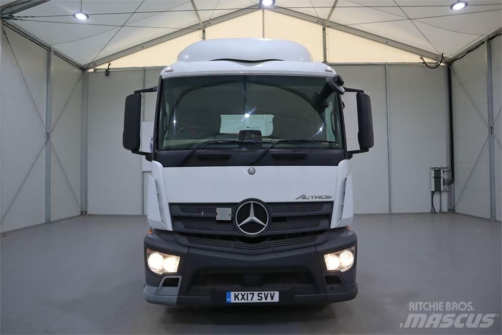 Mercedes-Benz Actros 1840 Conventional Trucks / Tractor Trucks