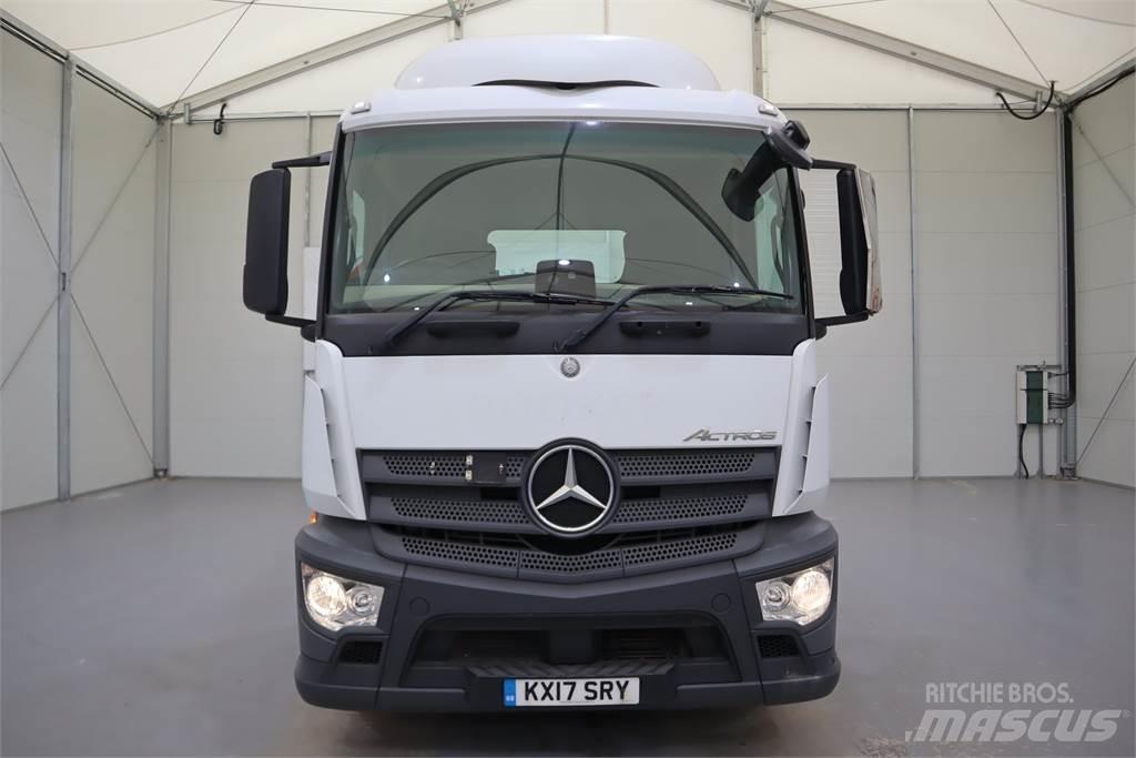 Mercedes-Benz Actros 1840 Conventional Trucks / Tractor Trucks
