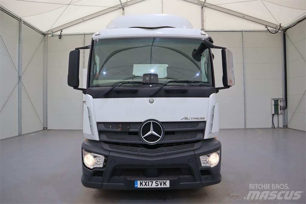 Mercedes-Benz Actros 1840 Conventional Trucks / Tractor Trucks