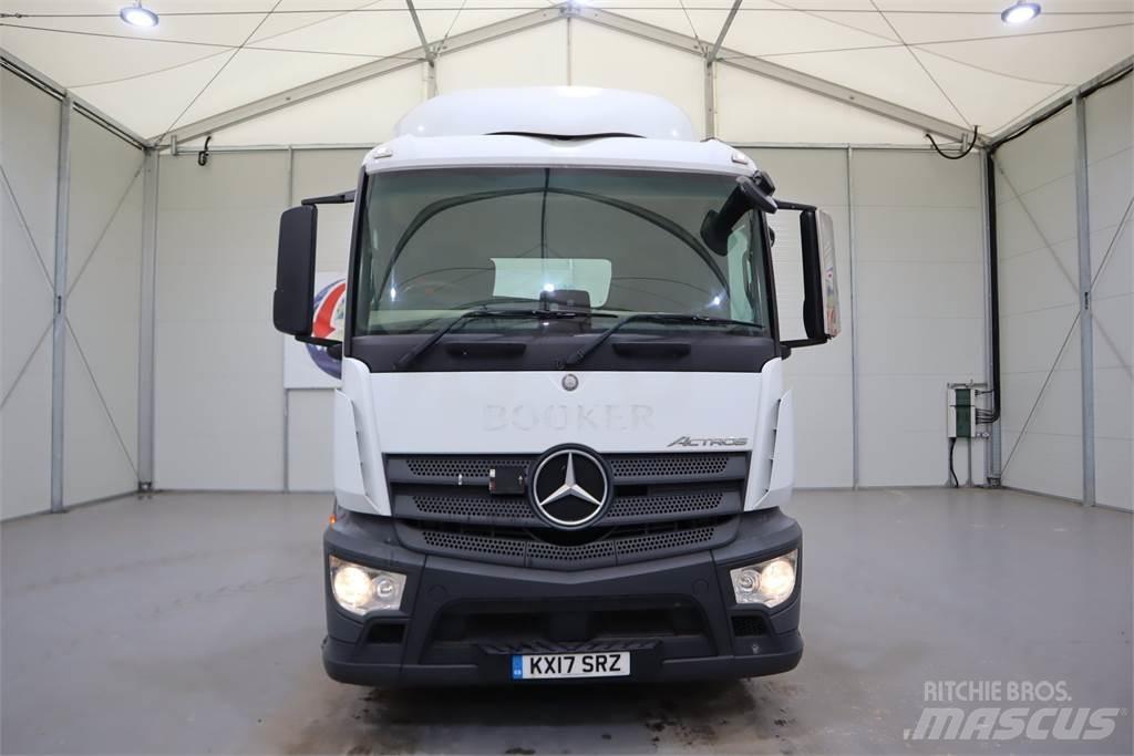 Mercedes-Benz Actros 1840 Conventional Trucks / Tractor Trucks