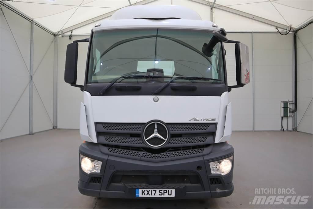 Mercedes-Benz Actros 1840 Conventional Trucks / Tractor Trucks