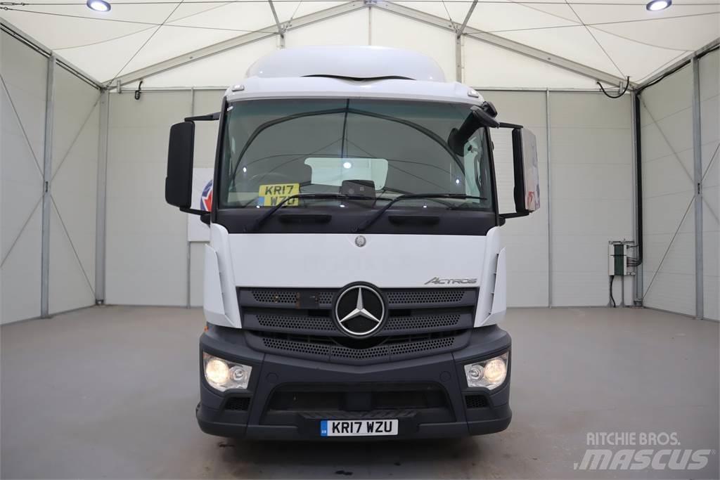 Mercedes-Benz Actros 1840 Conventional Trucks / Tractor Trucks