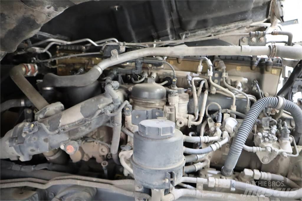 Mercedes-Benz Actros 1840 Conventional Trucks / Tractor Trucks