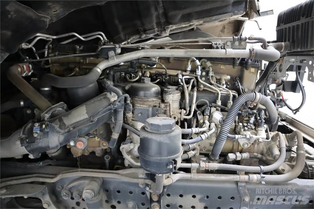 Mercedes-Benz Actros 1840 Conventional Trucks / Tractor Trucks