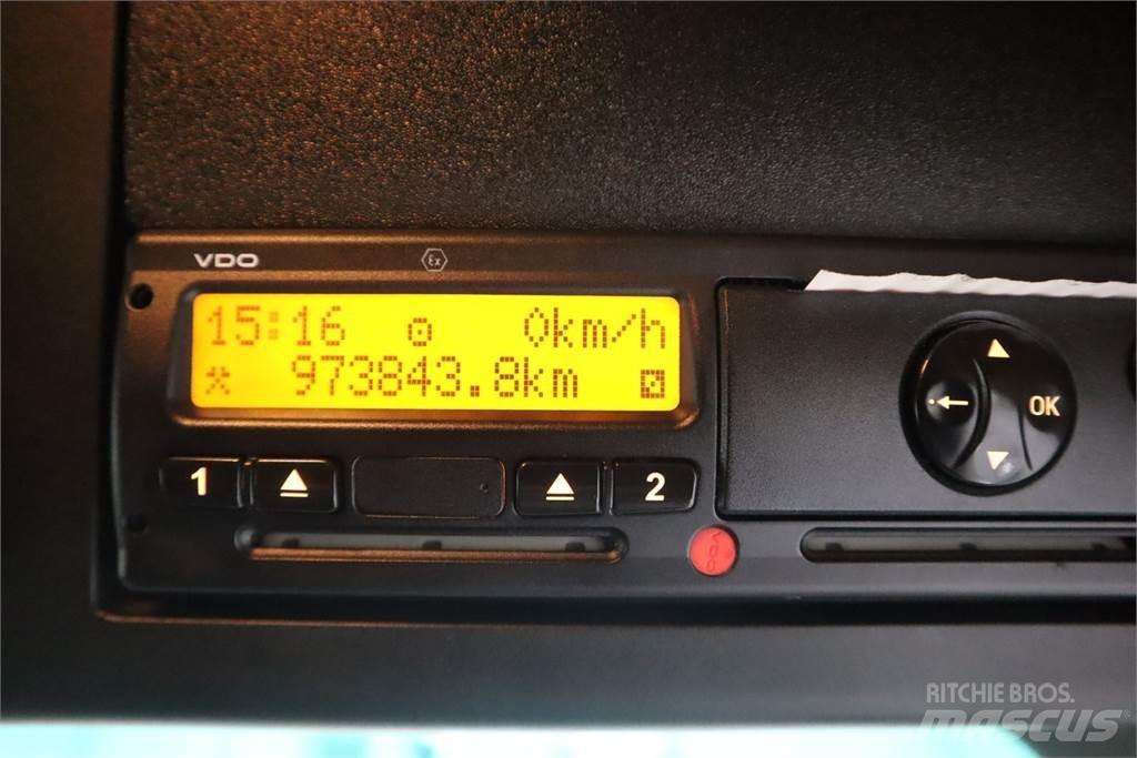Mercedes-Benz Actros 1840 Conventional Trucks / Tractor Trucks