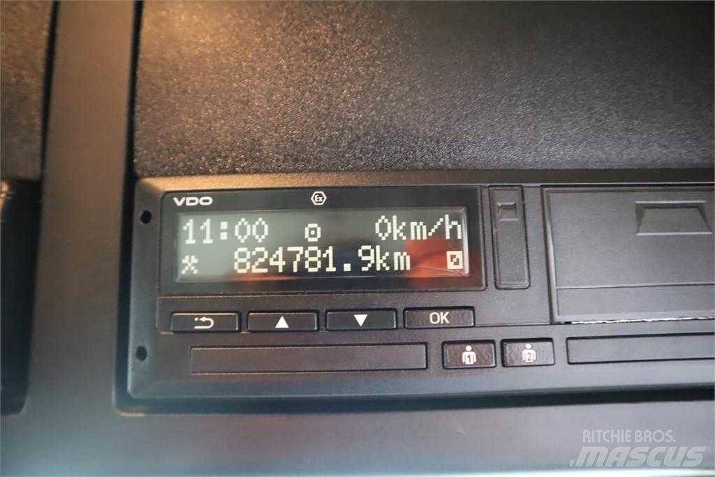 Mercedes-Benz Actros 1840 Conventional Trucks / Tractor Trucks