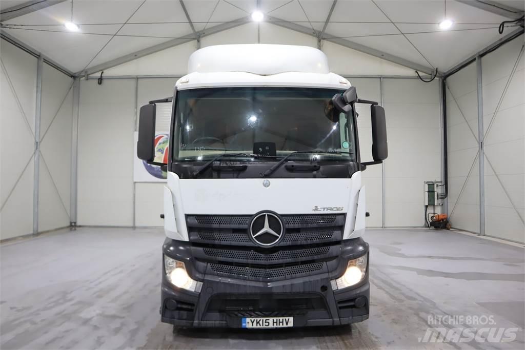 Mercedes-Benz Actros 1840 Conventional Trucks / Tractor Trucks