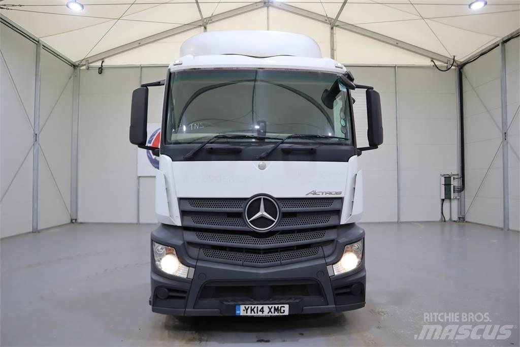 Mercedes-Benz Actros 1840 Conventional Trucks / Tractor Trucks