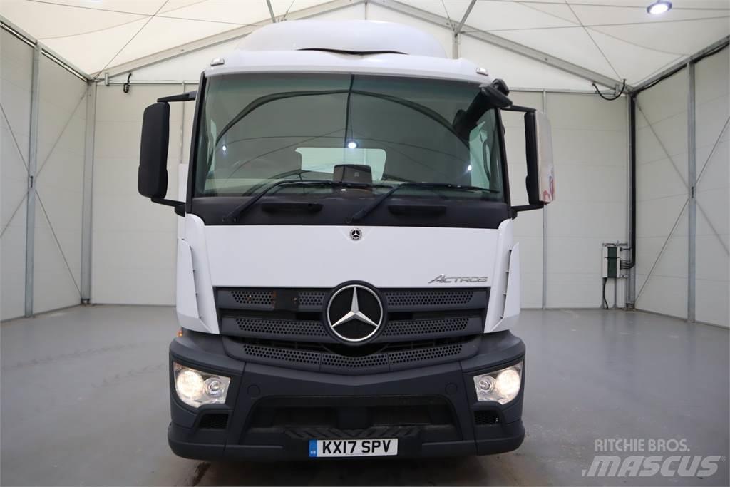 Mercedes-Benz Actros 1840 Conventional Trucks / Tractor Trucks