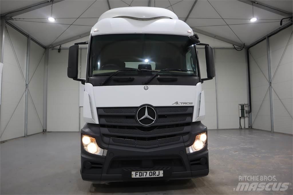 Mercedes-Benz ACTROS 1840 Conventional Trucks / Tractor Trucks