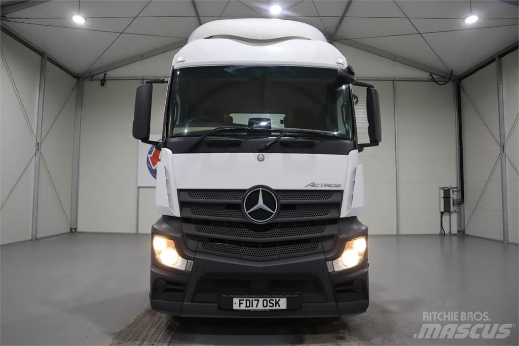 Mercedes-Benz ACTROS 1840 Conventional Trucks / Tractor Trucks
