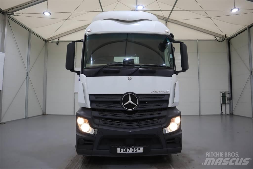 Mercedes-Benz ACTROS 1840 Conventional Trucks / Tractor Trucks